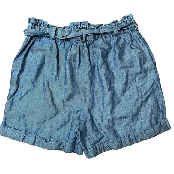 TRINA TURK Serenity High Waist Paper Bag Shorts Linen Blend Chambray Sz Large - Picture 4 of 10